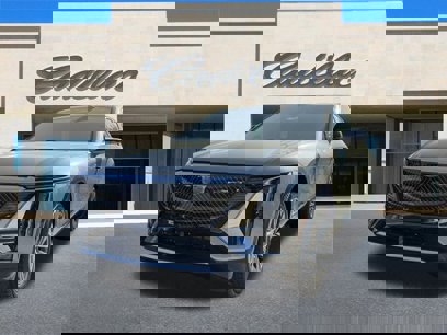 New 2025 Cadillac Lyriq Luxury