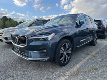 Used 2023 Volvo XC60 B5 Plus w/ Climate Package