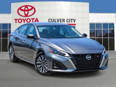 Used 2024 Nissan Altima 2.5 SV
