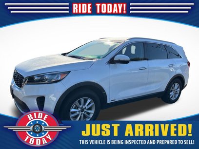 Used 2019 Kia Sorento LX w/ LX Convenience Package
