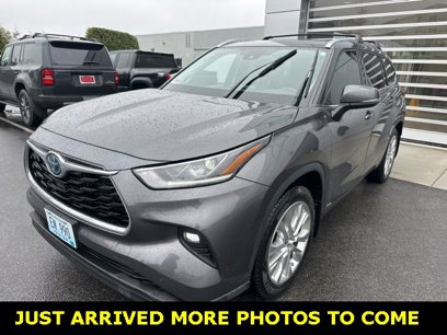 Used 2022 Toyota Highlander Limited
