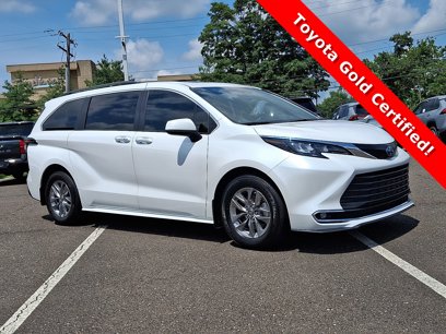 Certified 2024 Toyota Sienna XLE