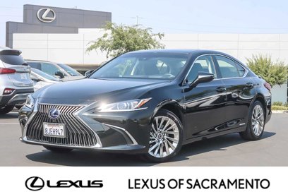 Certified 2019 Lexus ES 300h