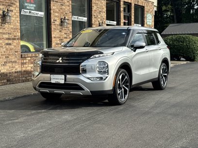 Used 2022 Mitsubishi Outlander SE