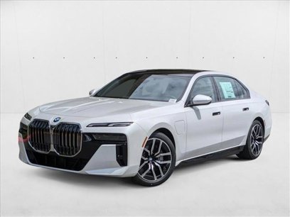 New 2025 BMW 750e xDrive