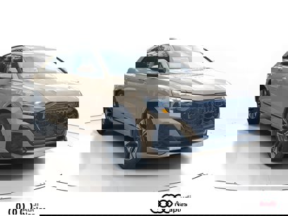 New 2025 Audi Q8 Premium Plus