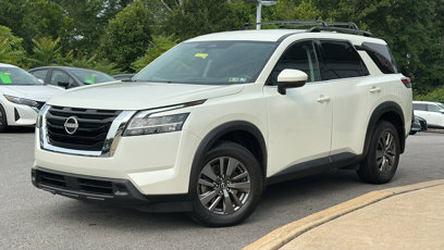 Certified 2022 Nissan Pathfinder SV