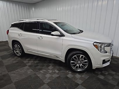 Used 2023 GMC Terrain Denali w/ LPO, Floor Liner Package