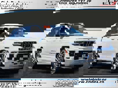 Certified 2022 Jeep Grand Cherokee Overland w/ Luxury Tech Group IV