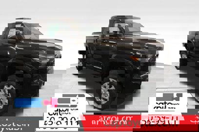 New 2025 Toyota Tacoma SR5
