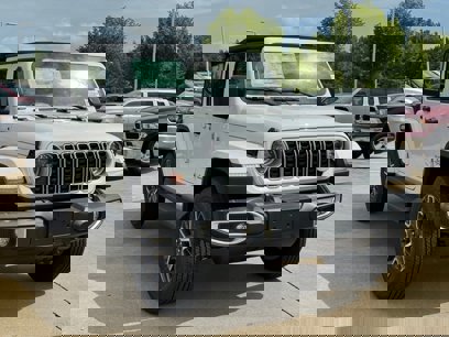 New 2024 Jeep Wrangler Unlimited Sahara
