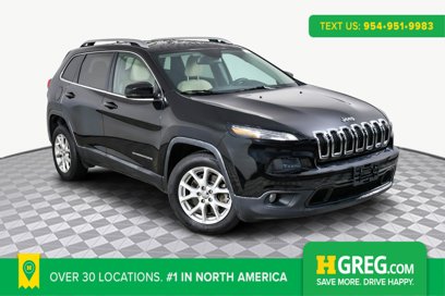 Used 2017 Jeep Cherokee Latitude w/ Safety/Convenience Group