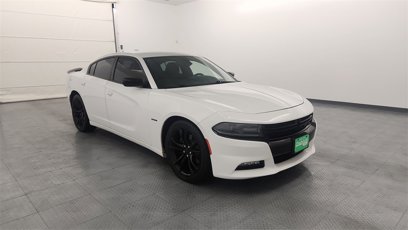 Used 2016 Dodge Charger R/T w/ Blacktop Package