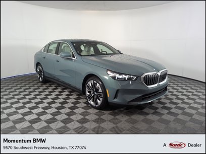 New 2025 BMW 530i w/ Premium Package