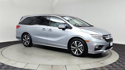 Used 2018 Honda Odyssey Elite