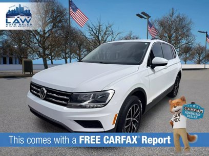 Used 2021 Volkswagen Tiguan SE w/ Panoramic Sunroof Package