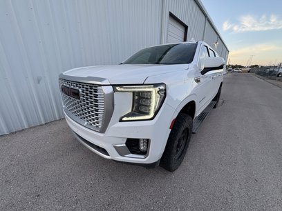 Used 2021 GMC Yukon XL Denali w/ Denali Premium Package