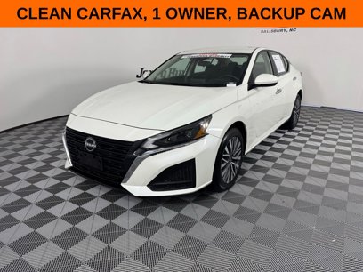 Used 2023 Nissan Altima 2.5 SV