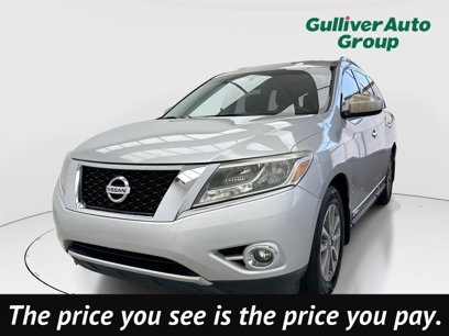 Used 2016 Nissan Pathfinder SL