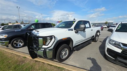 Used 2024 GMC Sierra 2500 Pro w/ Convenience Package