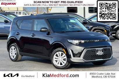 New 2025 Kia Soul LX