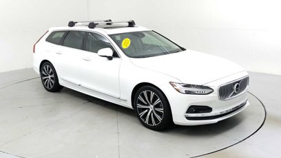 Used 2021 Volvo V90 T5 Inscription w/ Climate Package