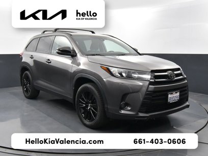 Used 2019 Toyota Highlander SE