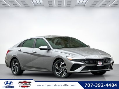 New 2025 Hyundai Elantra SEL