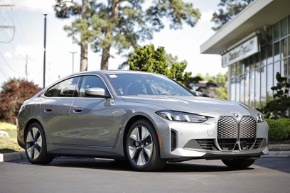 New 2025 BMW i4 eDrive40 w/ Premium Package