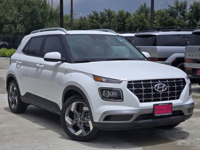 Certified 2025 Hyundai Venue SEL