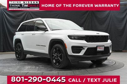 Used 2023 Jeep Grand Cherokee Altitude