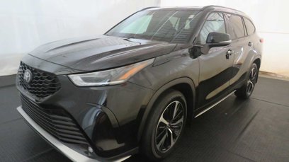 Certified 2022 Toyota Highlander XSE