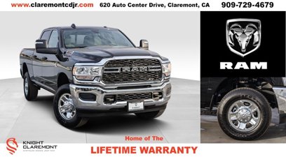 New 2024 RAM 2500 Tradesman w/ Chrome Appearance Group