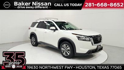 Used 2023 Nissan Pathfinder SL