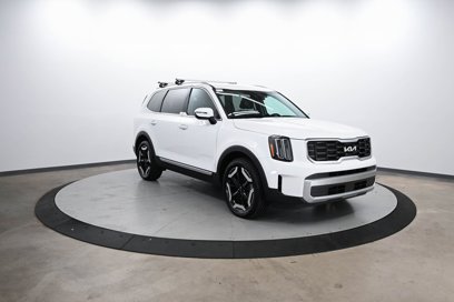 Used 2024 Kia Telluride S