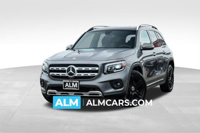 Used 2021 Mercedes-Benz GLB 250 4MATIC w/ Premium Package