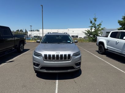 Used 2019 Jeep Cherokee Latitude w/ Popular Appearance Group