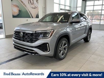 New 2024 Volkswagen Atlas Cross Sport SEL R-Line