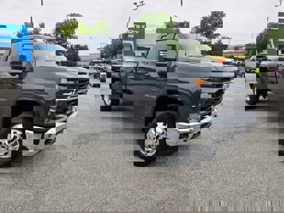 New 2025 Chevrolet Silverado 3500 LT w/ Convenience Package