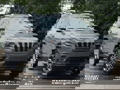 Used 2020 Jeep Cherokee Latitude Plus w/ Cold Weather Group