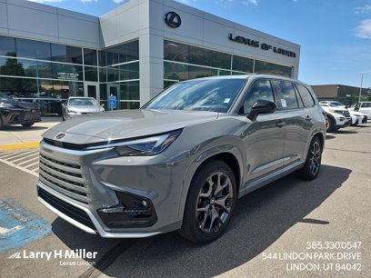 New 2025 Lexus TX 500h AWD
