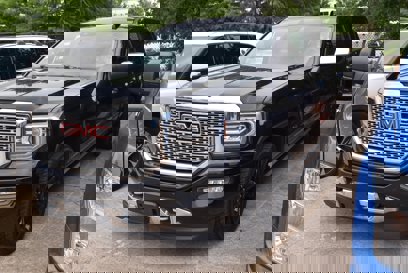 Used 2018 GMC Sierra 1500 Denali w/ Denali Ultimate Package