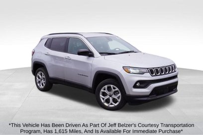New 2025 Jeep Compass Latitude w/ Convenience Group
