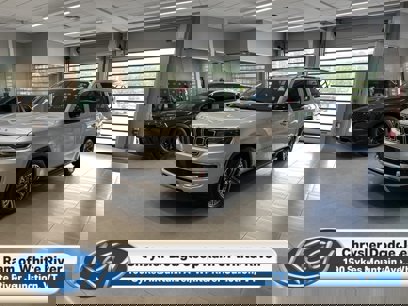 Used 2023 Jeep Wagoneer L Series II
