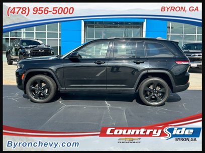 Used 2022 Jeep Grand Cherokee Altitude