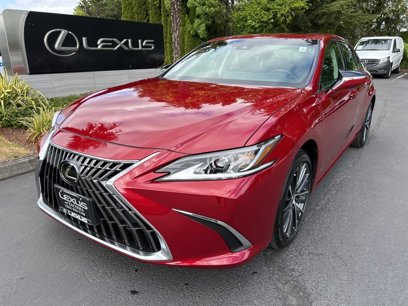 New 2025 Lexus ES 300h w/ Premium Package