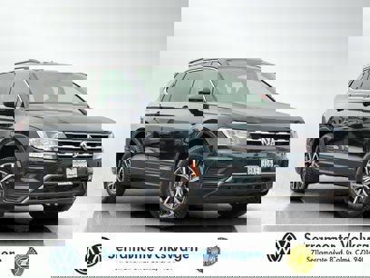 Used 2019 Volkswagen Tiguan SE w/ Panoramic Sunroof Package