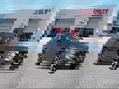 Certified 2022 Nissan Altima 2.5 SR