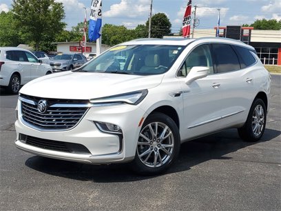 Used 2022 Buick Enclave Essence w/ Experience Buick Package