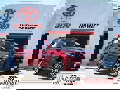 New 2025 Toyota RAV4 XLE Premium